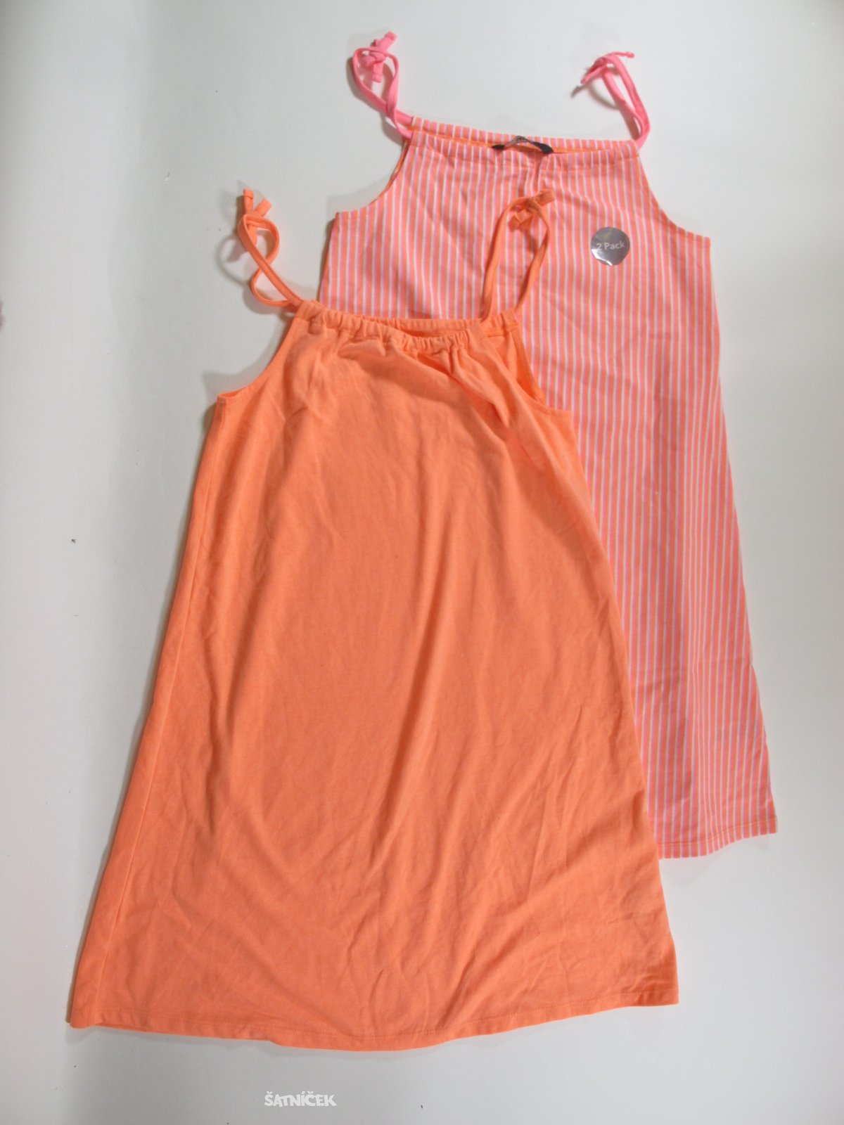 2x šaty pro holky  růžovo bílé outlet 