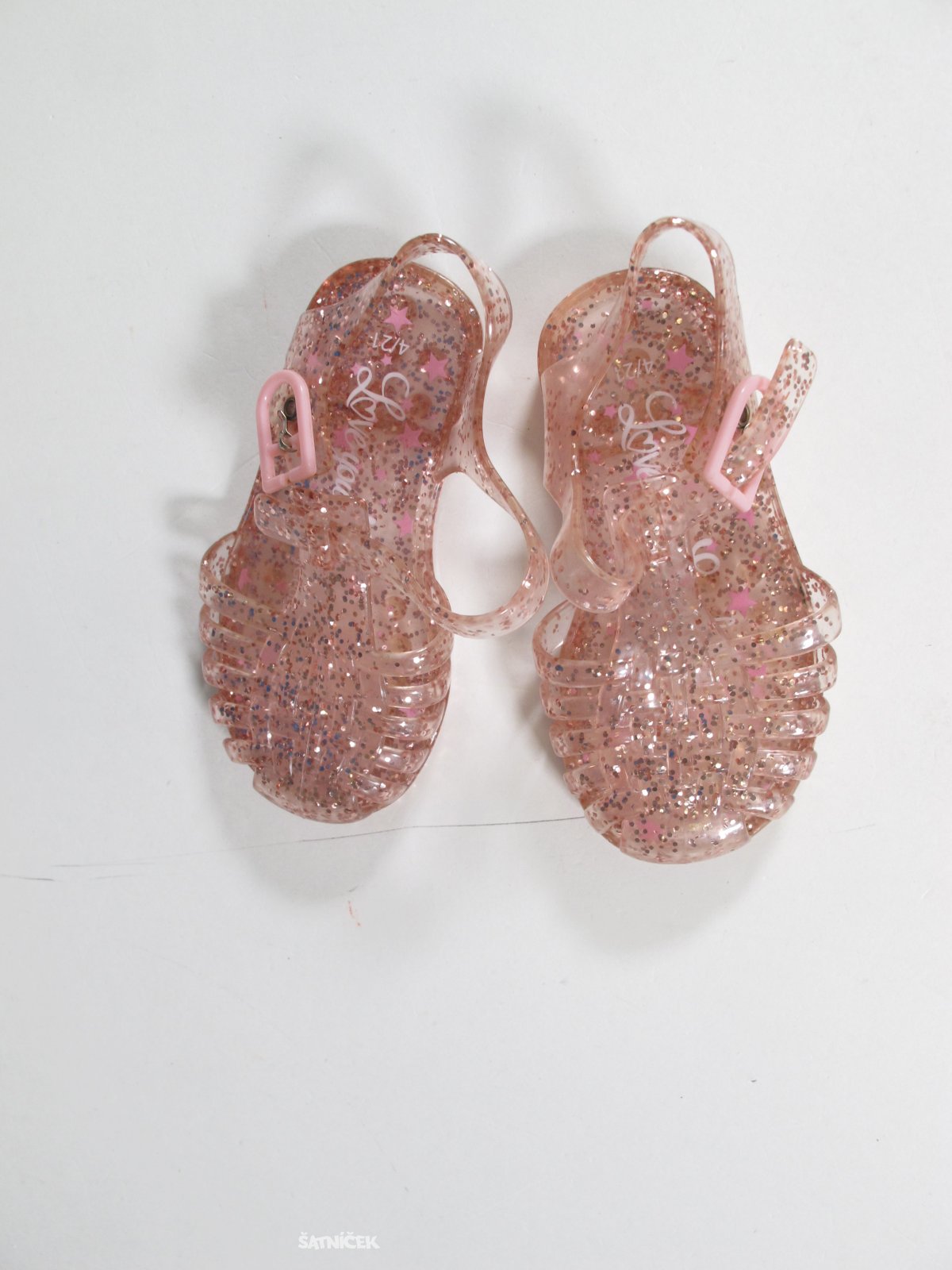 Růžové sandálky pro holky  secondhand